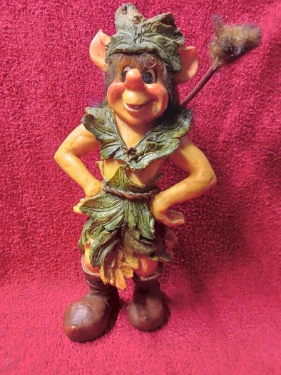 Anthony Fisher  ( Longtailer ) Pixie Figurine