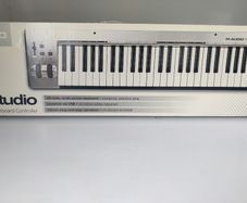 M-Audio KeyStudio 49 MIDI Keyboard