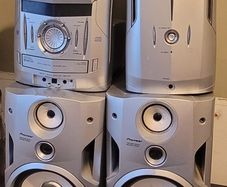 Pioneer Stereo