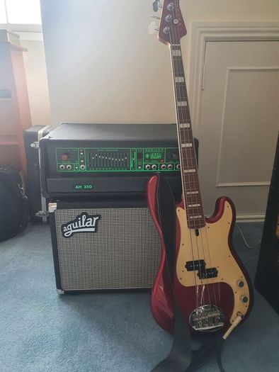 Lakland Duck Dunn Bass