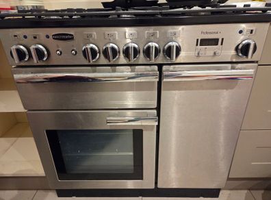 Rangemaster cooker