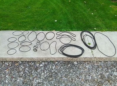 34.V Belts Job Lot.