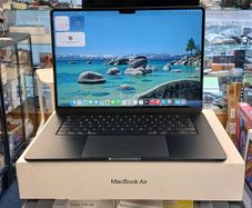 Apple MacBook Air M4 15 Inch 2025 256gb SSD 16GRam 10C CPU 10C GPU Maximum Capacity : 100% cycle count: 90