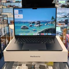 Apple MacBook Air M4 15 Inch 2025 256gb SSD 16GRam 10C CPU 10C GPU Maximum Capacity : 100% cycle count: 90