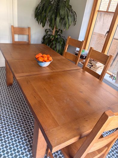 Solid Wood Extendable Table