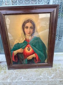 Virgin Mary vintage picture free postage