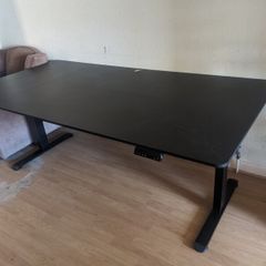 Office table