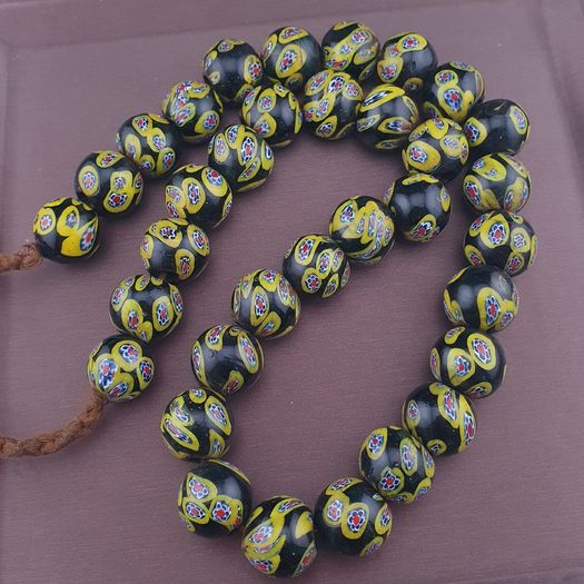Antique Murano Style Millefiori Glass Beads Necklace 22 inches Strands