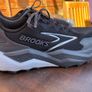 Brooks size 9 Image 6