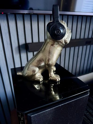Phono Dog Home Decor