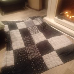 throws x 2 and cussion covers all new