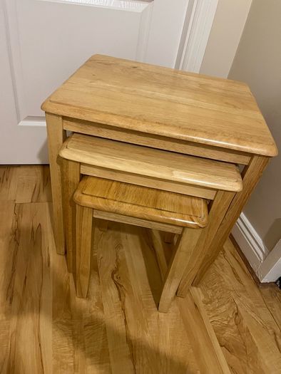 Nest of Tables Solid Oak