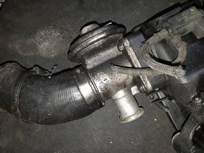BMW E46 320D E90 E92 1 3 Series M47 Intake Manifold 7787318 7788194