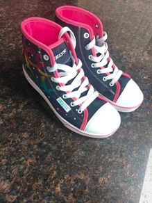 Heelys Size 3