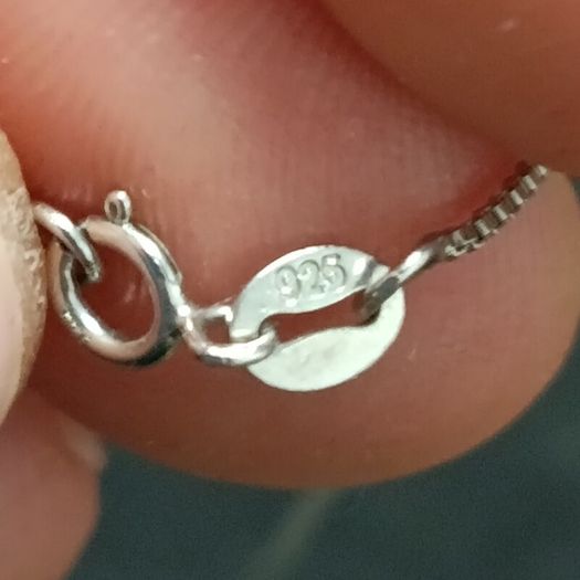 beautiful 925 silver necklace