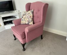 Wing back chair