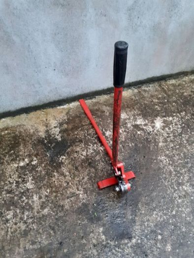 Ridgid 1390m Threaded Rod Cutter