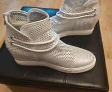 Formal White shoes