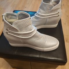 Formal White shoes