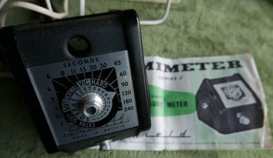 Corfield Lumimeter Vintage Photographica Enlarging Exposure Meter (with instructions in original box)
