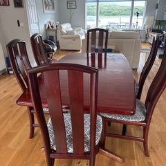 Dining Table & Chairs