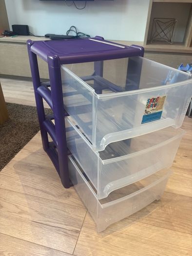 3 drawer unit