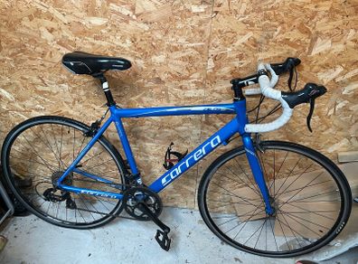 Carrera Zelos road bike