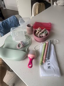 baby feeding items