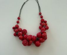 Coast coral beaded necklace and bracelet