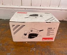 Makita planer
