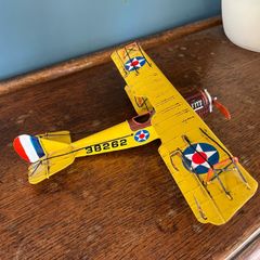Model Bi-Plane