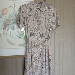 Vintage dress pristine condition Postage included