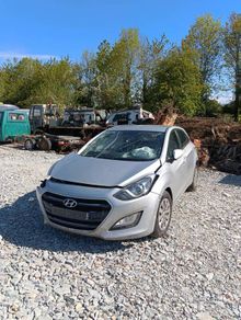 Breaking Hyundai i30 2016 1.6crdi