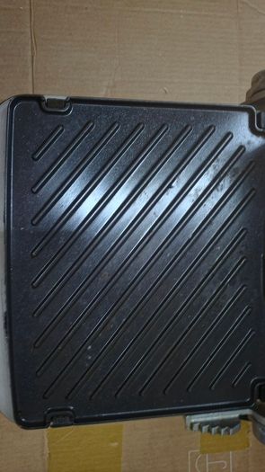 Sage grill Fully functional, with a few minor defects