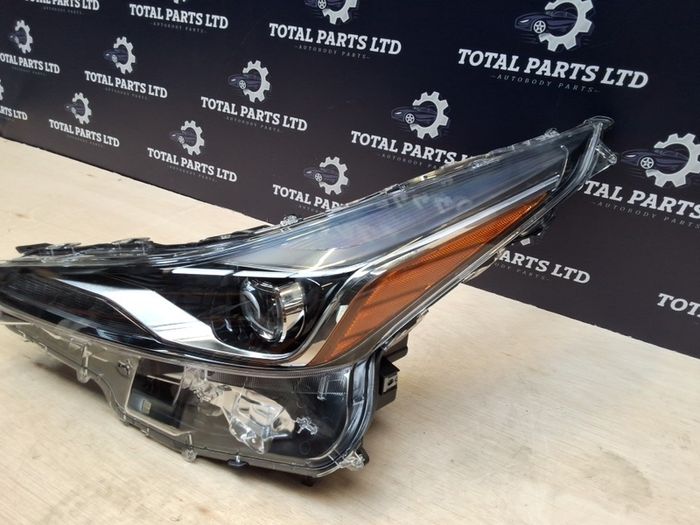 Toyota prius 2019-22 headlight