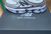 New Balance 2000