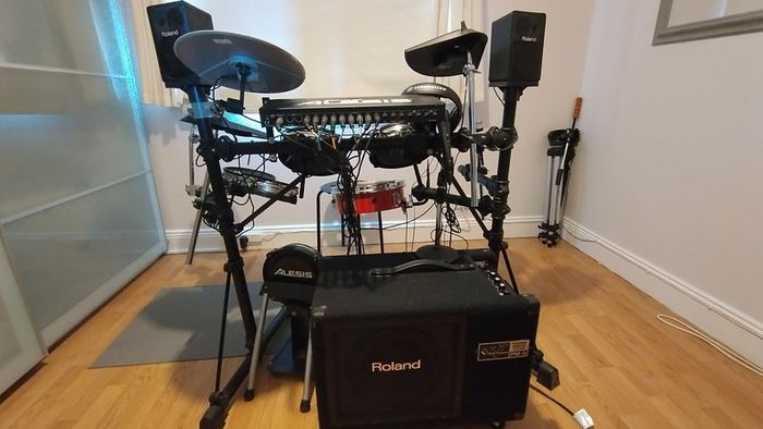 Electronic drums