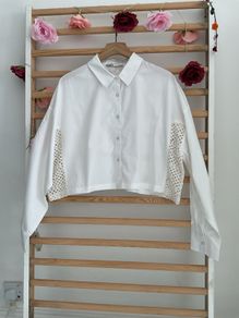 shirt bnwt white cropped shirt size 14 with crochet inserts