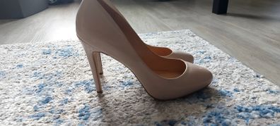 Aldo nude high heels, very good condition