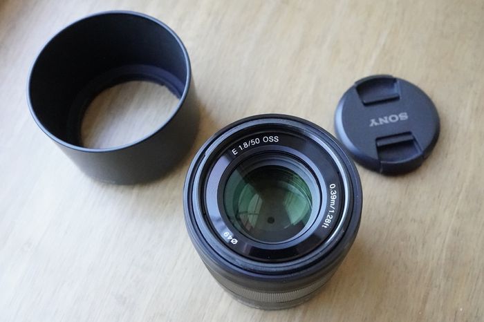 Sony E 50mm f1.8 OSS lens