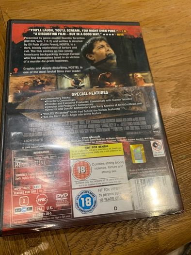 Hostel (2005)