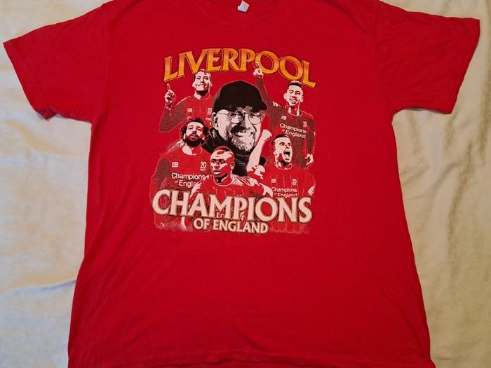 Liverpool FC tee shirt size L