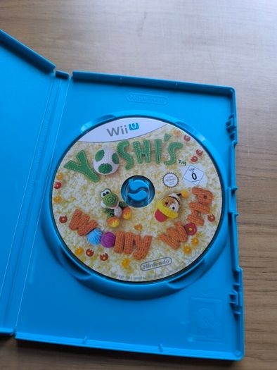 Nintendo Wii U Yoshi's Woolly World