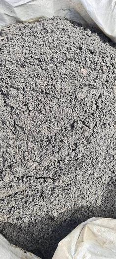 Crushed stone and general building sand