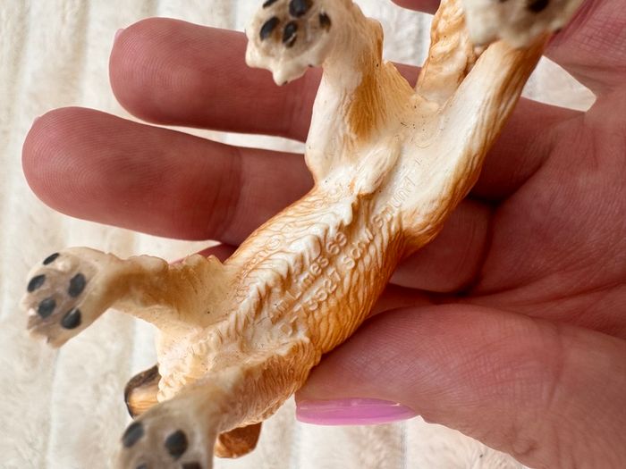 Schleich Farm World Golden Retriever D 73527 approx. 6 cm. tall Used Please see photos