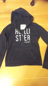 Hollister girls hoodie