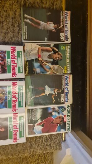 Tennis books ,11 books ranging from 1981-1992