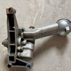 mercedes w124 oil pump