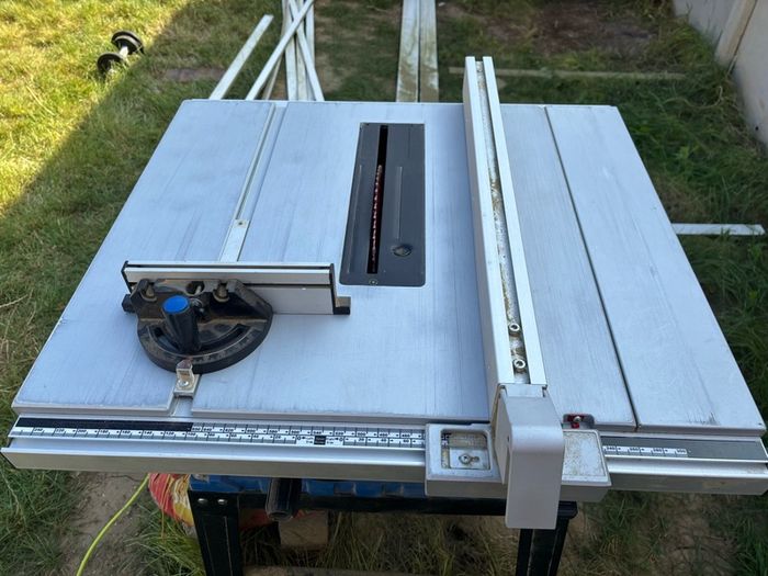 Scheppach HS105 Table Saw with Stand + Freud Blade