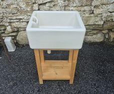Belfast sink with stand